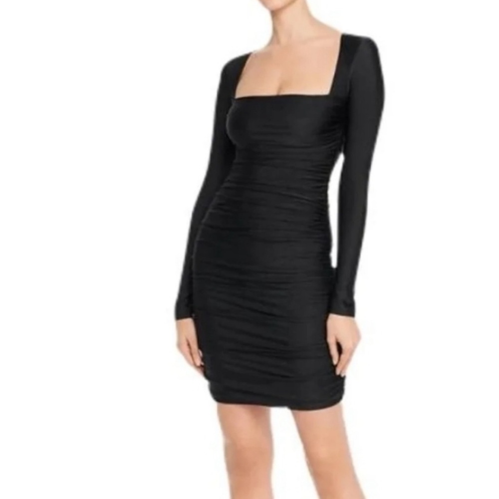 Tiger Mist Elegant Black Ruched Dress